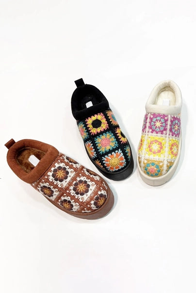 granny square platform sherpa slip on- brown