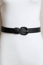 classic vegan leather belt black