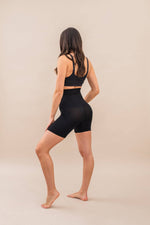 contour lift shorts- black