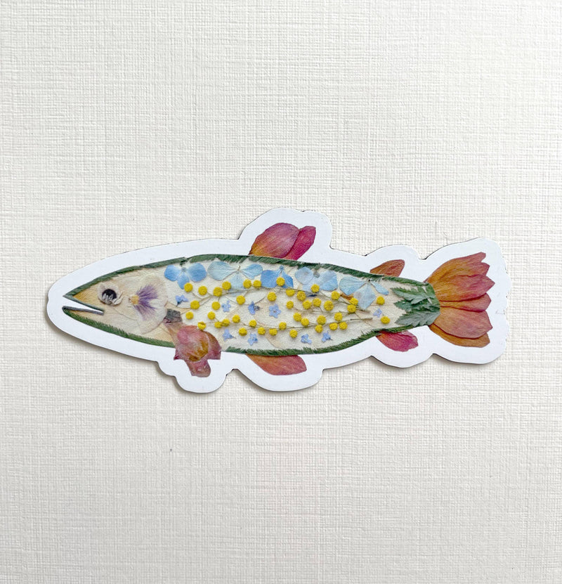 pressed flower fish magnet 3”