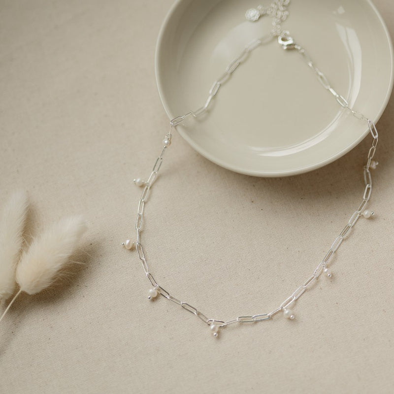 beatrice pearl necklace