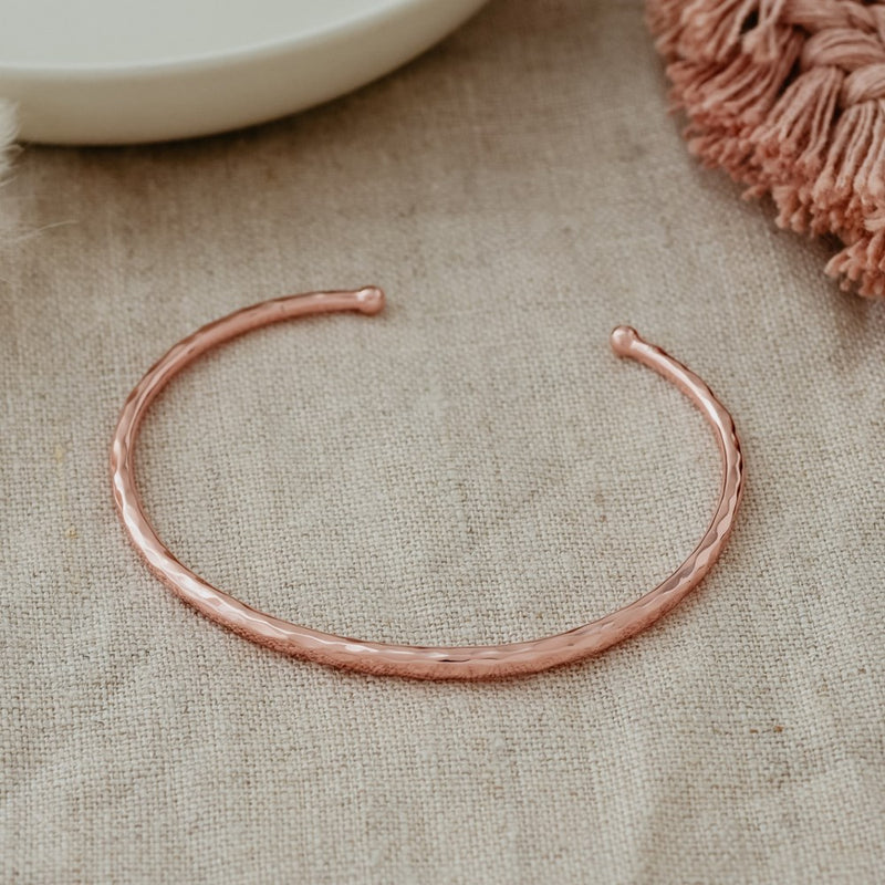 minimal cuff