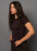 roxi short sleeve top- walnut