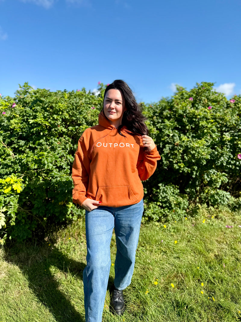the outport hoodie- rust