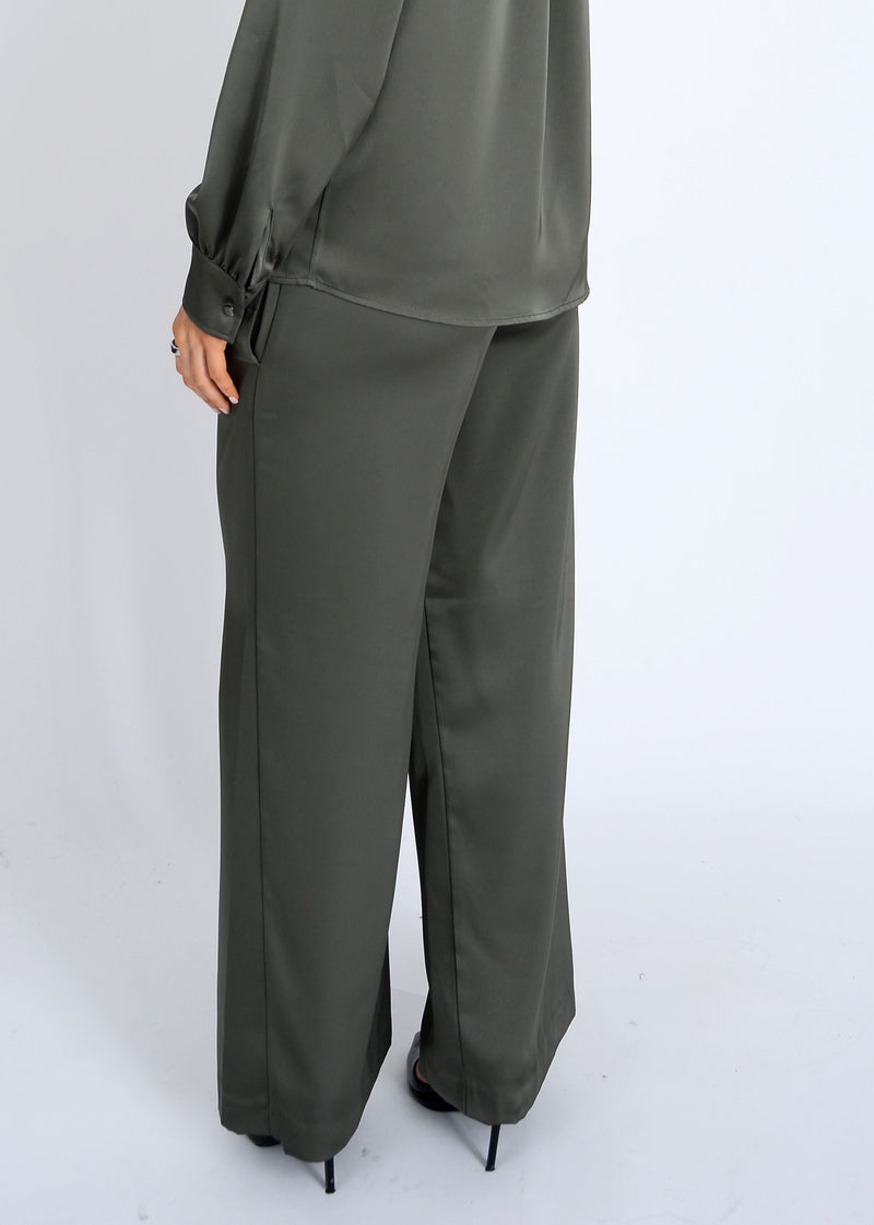 merry pull on pants- ivy green