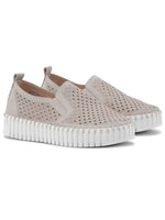 tulip platform shoe- atmosphere