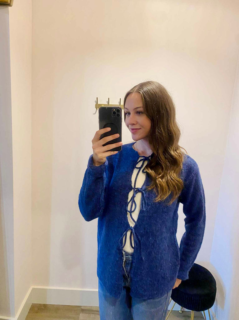 calla crewneck cardigan