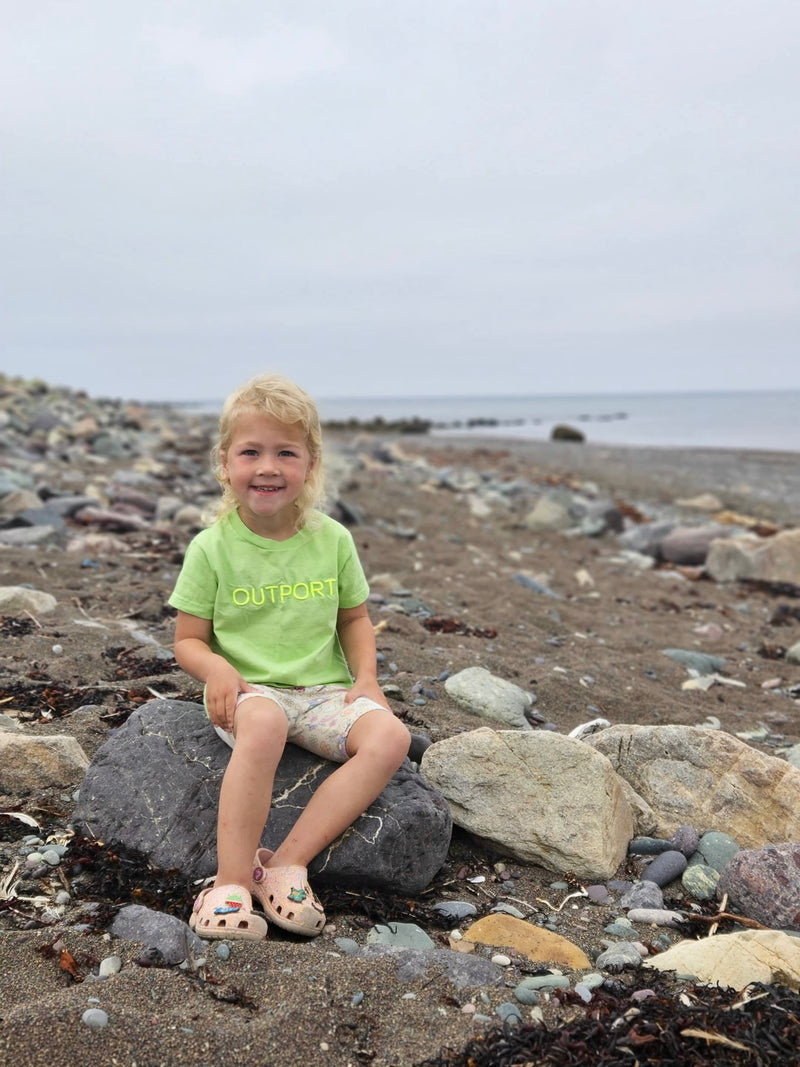 the outport KIDS tee- lime