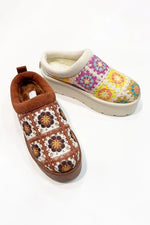 granny square platform sherpa slip on- brown