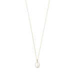 eila pearl necklace