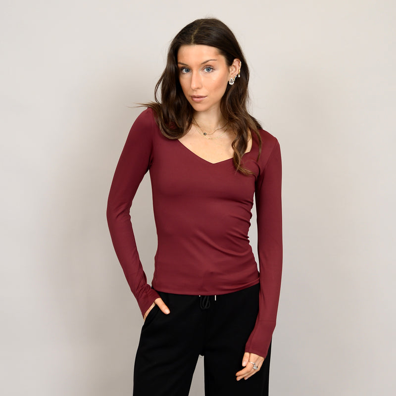 sanna sweetehart neck top- oxblood