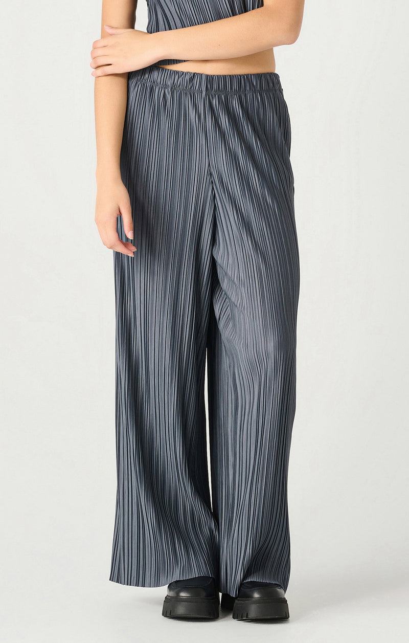 eleanor pull on pleated pants