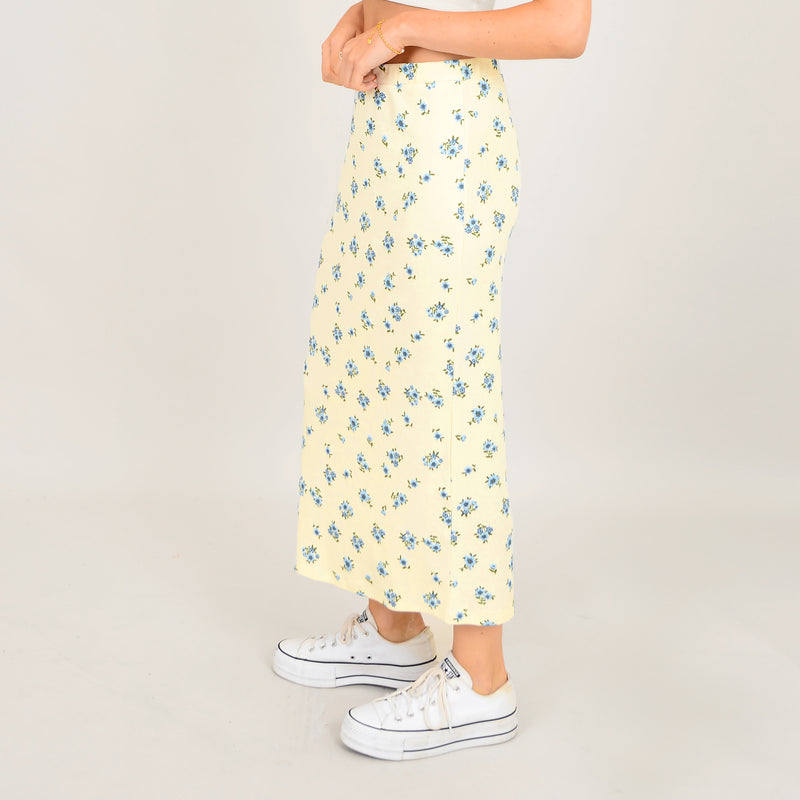solar midi skirt with side slit