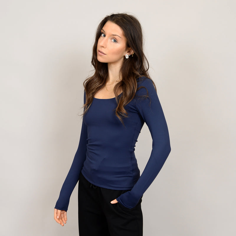 mariana uneck top- navy