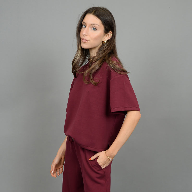 tess soft knit tee- oxblood