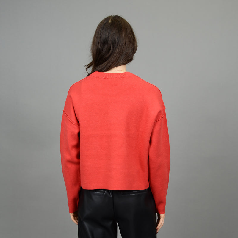 malika pullover- cherry