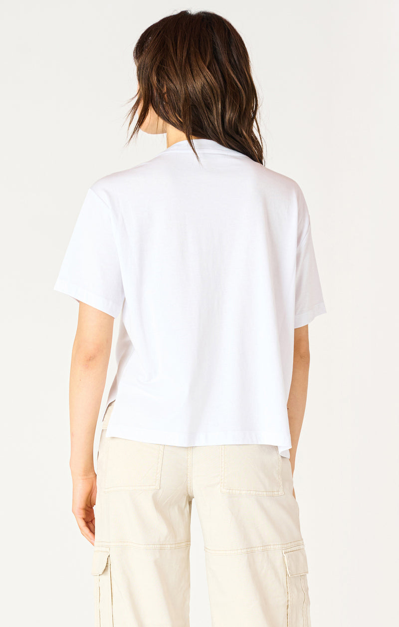 vera essential tee- white